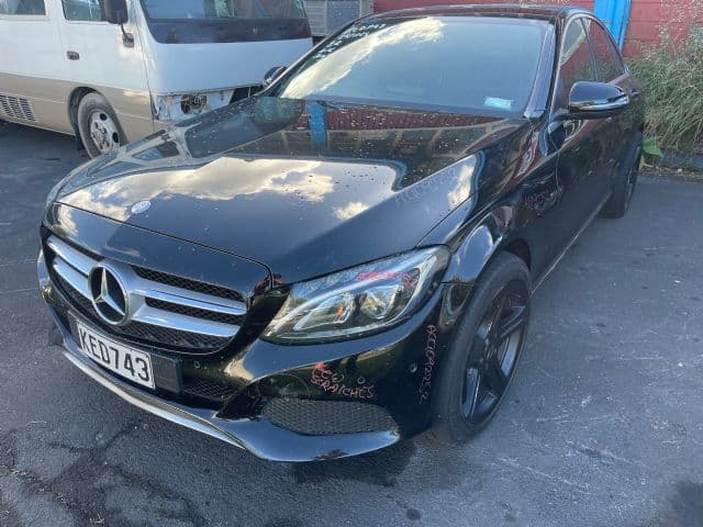 Mercedes-Benz C Class (2016)