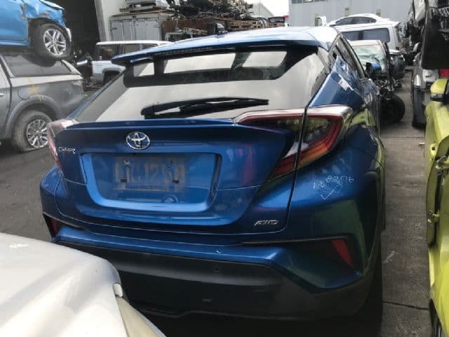 Toyota C-HR (2018)