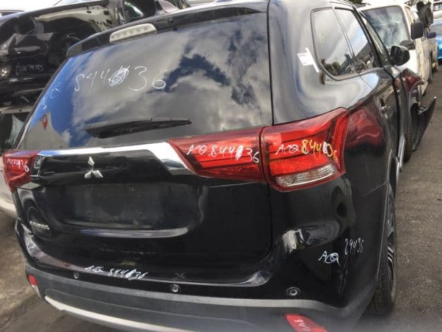 Mitsubishi Outlander (2018)