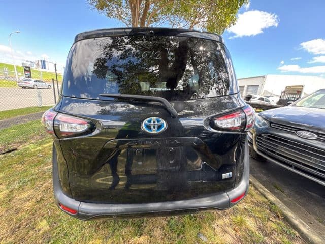 Toyota Sienta (2019)