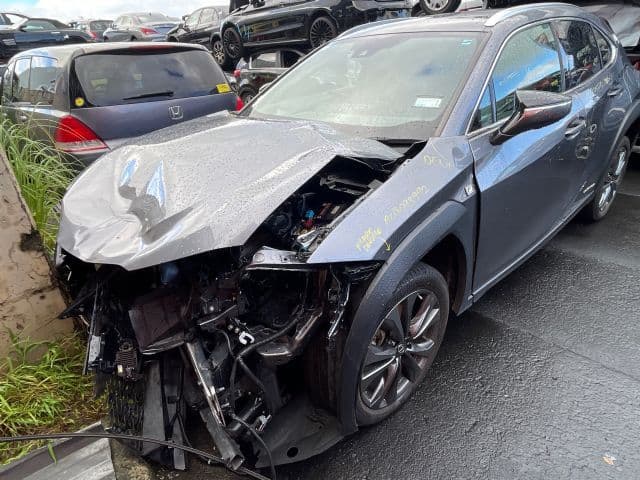 Lexus UX (2021)