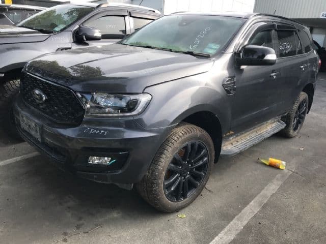 Ford Everest Wreckers