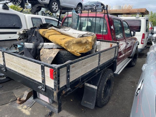 Toyota Hilux, LN147 10/97-02/05