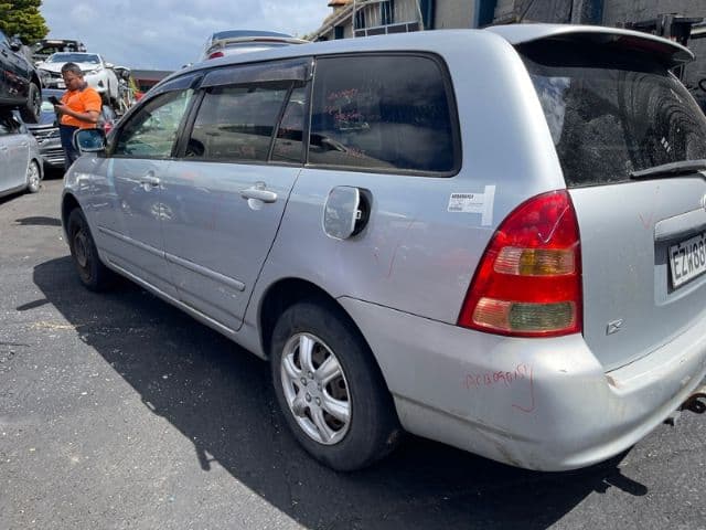 Toyota Corolla, NZE124