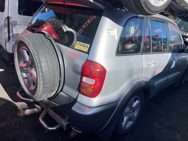 Toyota RAV4, ACA23 09/03-12/05