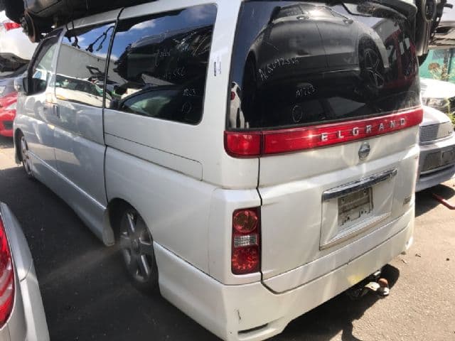 Nissan Elgrand, E50 05/97-05/02
