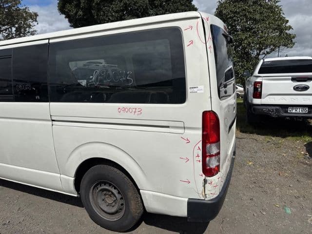 Toyota Hiace, KDH200 03/05-09/06