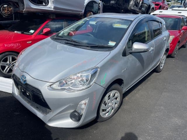 Toyota Aqua, NHP10 2015-2017