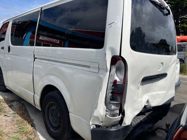 Toyota Hiace, KDH200 03/05-09/06