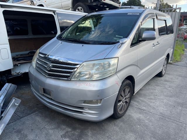Toyota Alphard, 1st Gen 2002-2008