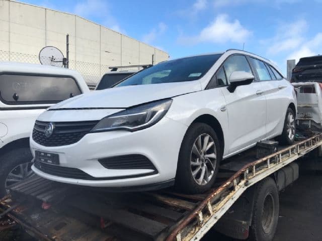 Sell Holden To Wreckers