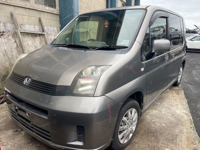 Honda Mobilio/Spike, GB1/GB2 2001-2008