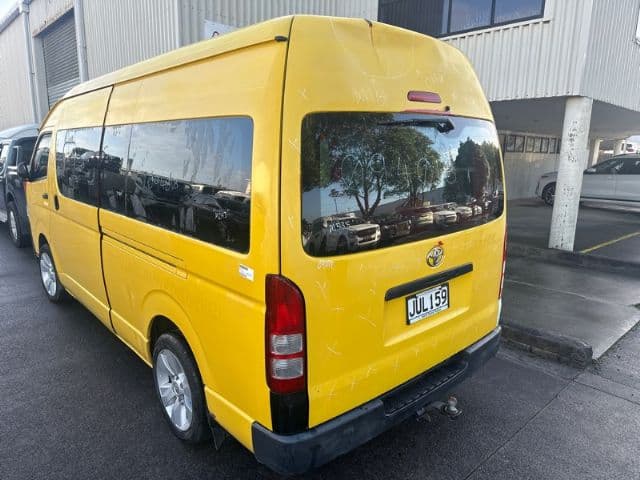 Toyota Hiace, KDH200 03/05-09/06