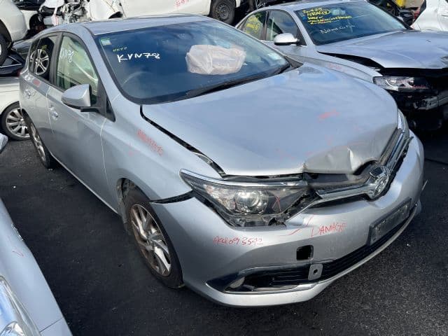 Toyota Corolla, ZRE182