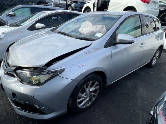 Toyota Corolla, ZRE182