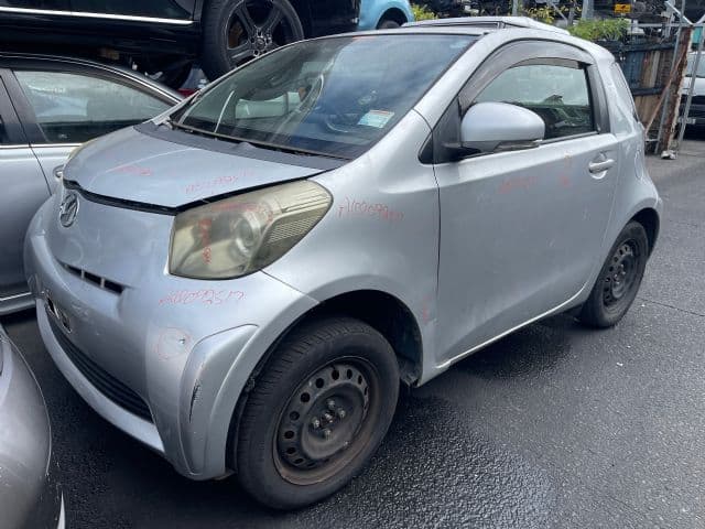 Toyota iQ, KGJ10 2008-2015