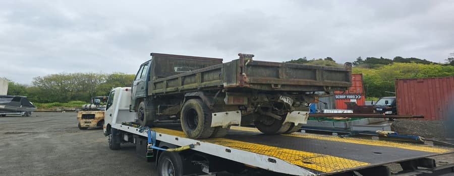wrecked truck worth to truck wreckers