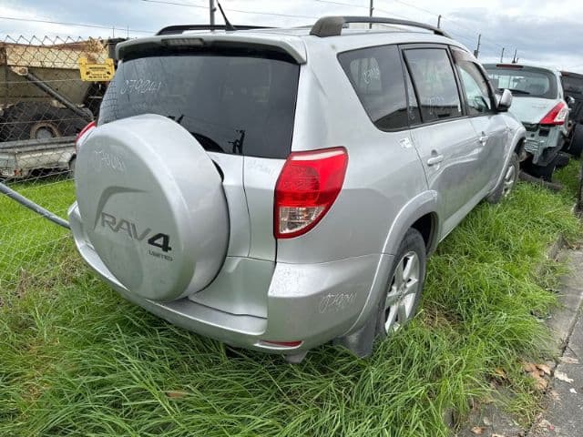 Toyota RAV4 (2008)