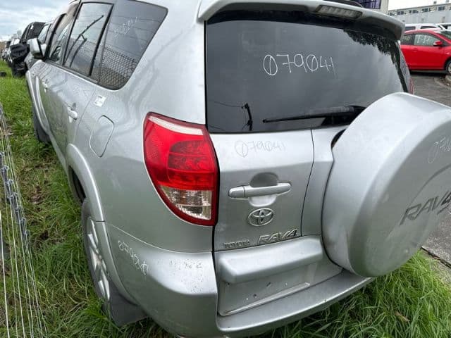 Toyota RAV4 (2008)