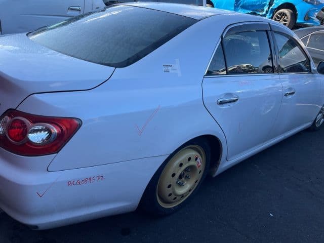 Toyota Mark X (2006)