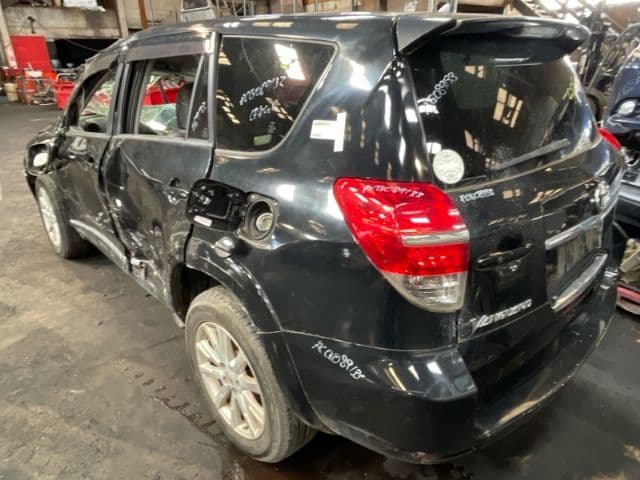 Toyota Vanguard (2012)