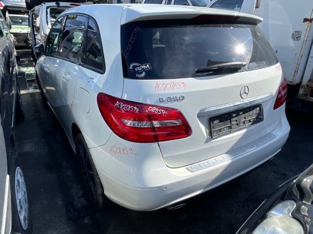 Mercedes-Benz B Class (2014)