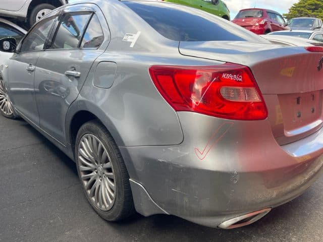 Suzuki Kizashi (2013)