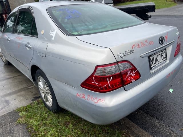 Toyota Crown, S180 2003-2008