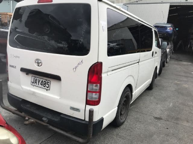 Toyota Hiace, KDH201 10/06-on