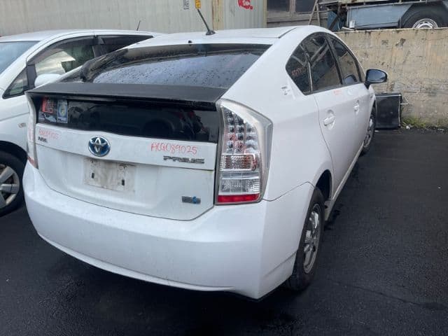 Toyota Prius, ZVW30 09-15