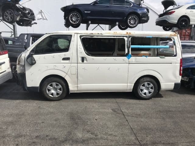 Toyota Hiace (2014)