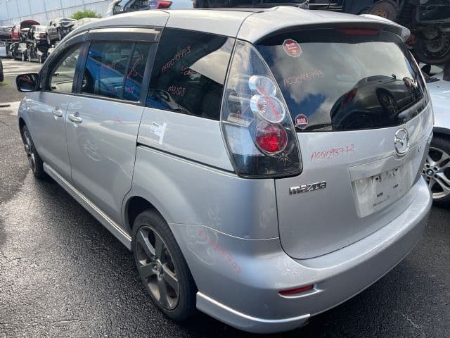 Toyota Ractis, SCP100 2005-2009