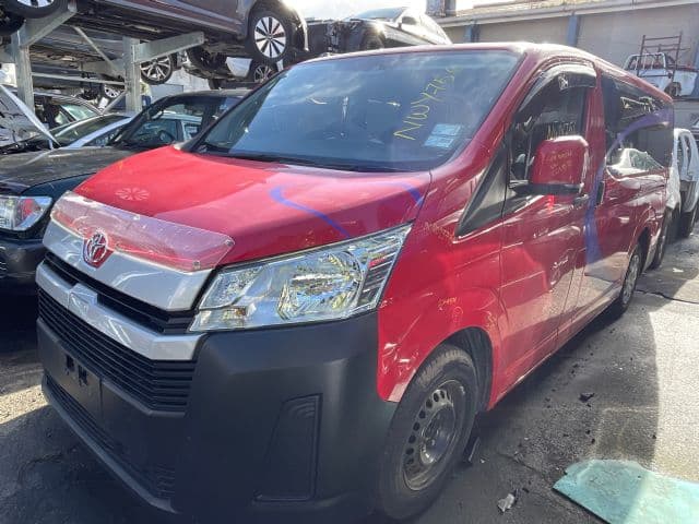 Toyota Hiace (2020)
