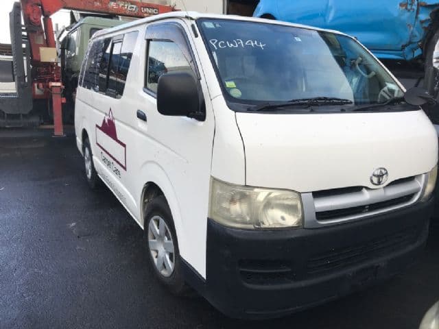 Toyota Hiace, KDH200 03/05-09/06