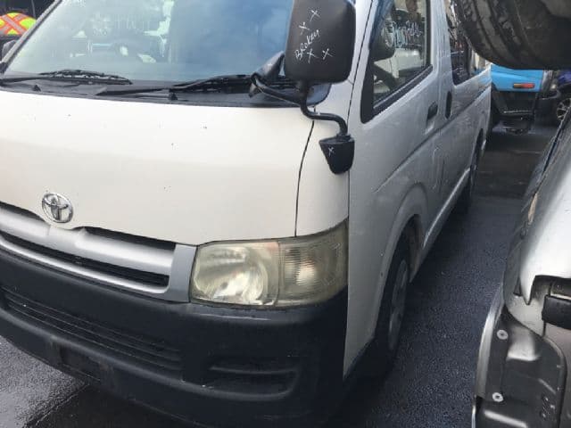 Toyota Hiace, KDH200 03/05-09/06