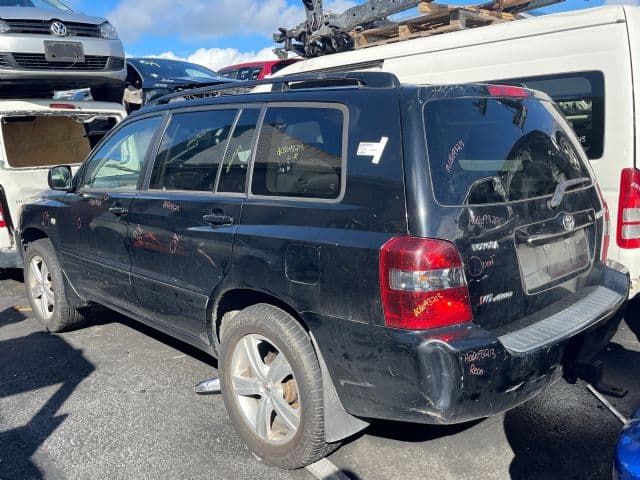 Toyota Highlander, MCU28 2001-2007