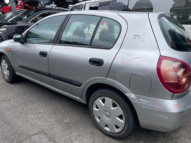 Nissan Pulsar, N16 2003-2005