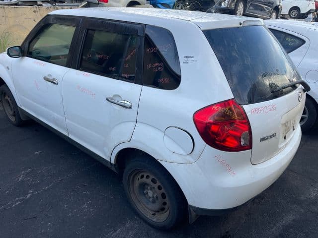 Mazda Verisa, DC 2WD 01/04 on