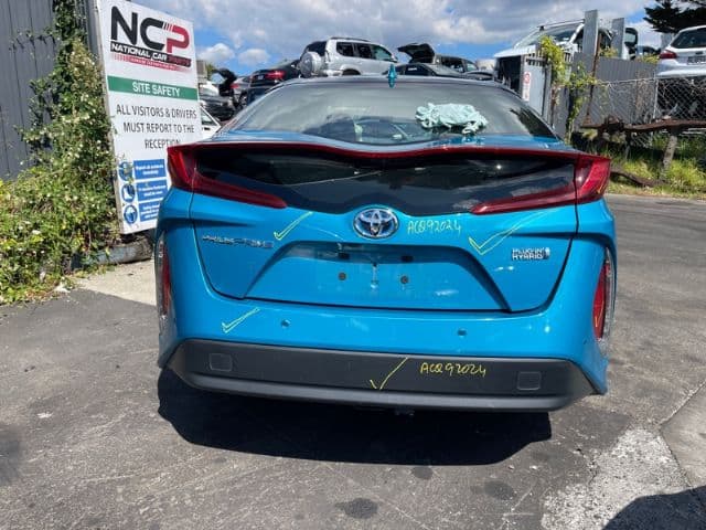 Toyota Prius, ZVW50 2015-Present